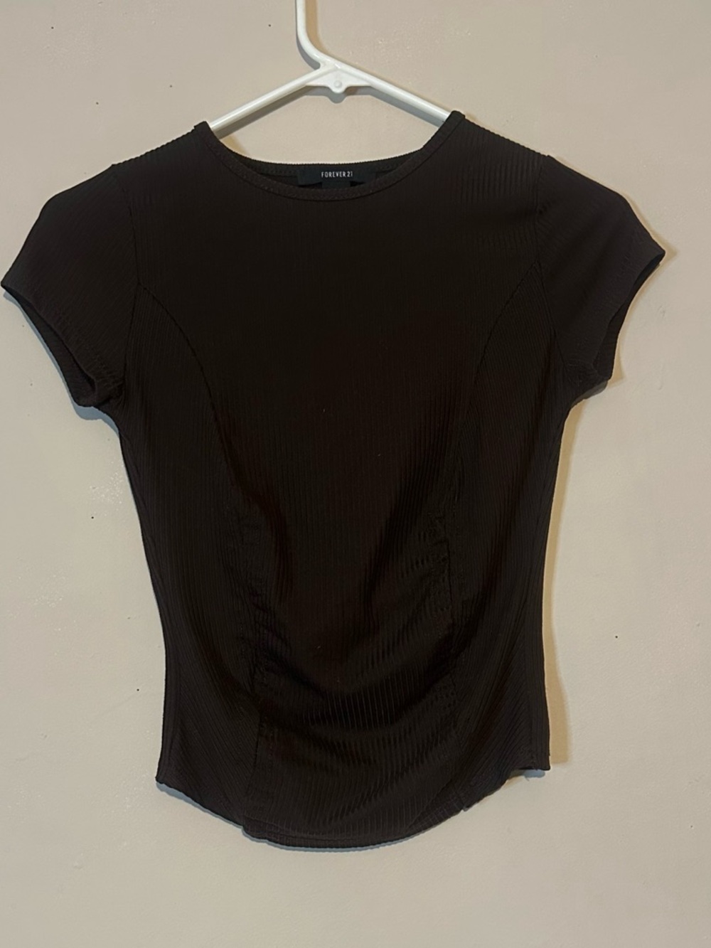 Forever 21 Brown Ribbed Short-Sleeve Crewneck Top small